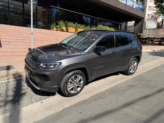 JEEP COMPASS 1.3 T270 TURBO FLEX LONGITUDE AT6 JEEP COMPASS 1.3 T270 TURBO FLEX LONGITUDE AT6
